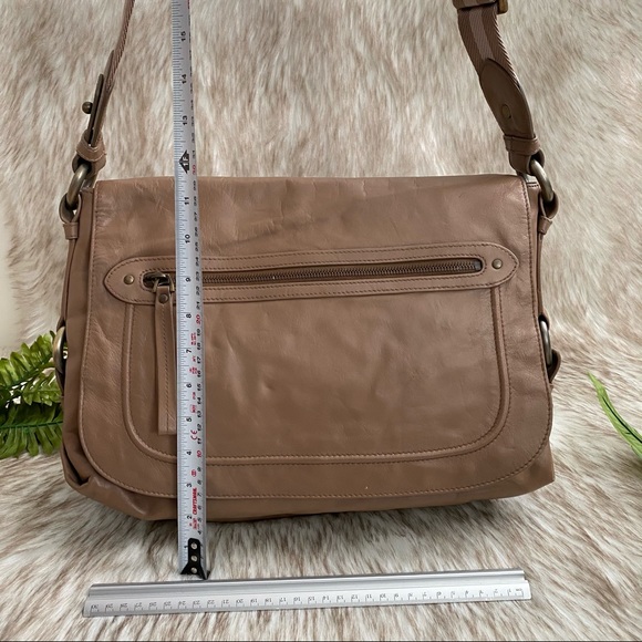 Bally Leather Crossbody Bag - Picture 11 of 13